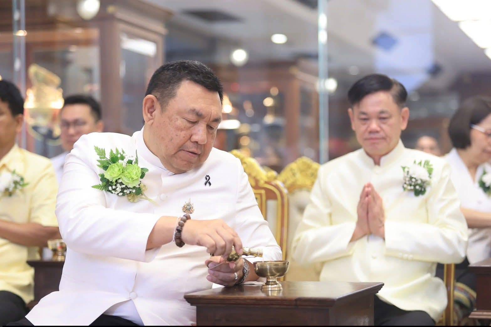 title - ศูนย์ส่งเสริมและพัฒนาอาชีพเสริมนอกภาคการเกษตร โดย สำนักงานการปฏิรูปที่ดินเพื่อเกษตรกรรม จัดโครงการพัฒนาบุคลากรเพื่อเพิ่มประสิทธิภาพการดำเนินงานด้านศิลปหัตถกรรม กิจกรรมไหว้ครูช่าง ณ ชั้น 2 อาคารพระมิ่งขวัญ ศูนย์ส่งเสริมและพัฒนาอาชีพเสริมนอกภาคการเกษตร (ศูนย์ศิลปาชีพบางไทรฯ (เดิม))